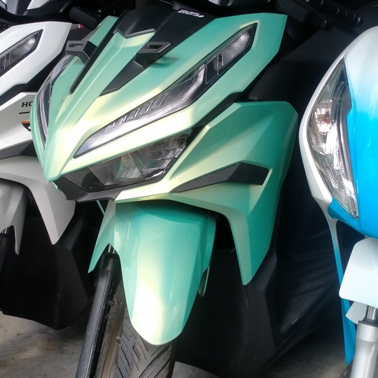 VARIO SƠN ÁO 125CC - XANH XÀ CỪ